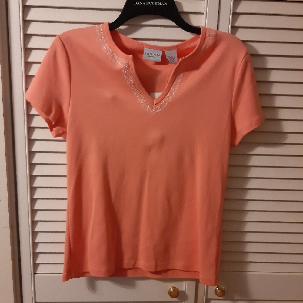 Sonoma embroidered peach shirt